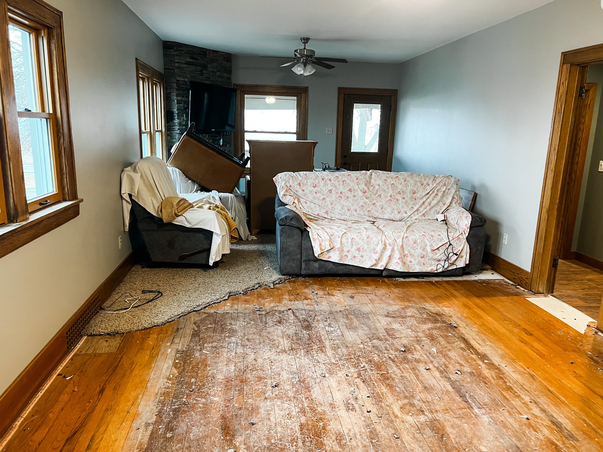 Carpet installation — room overview